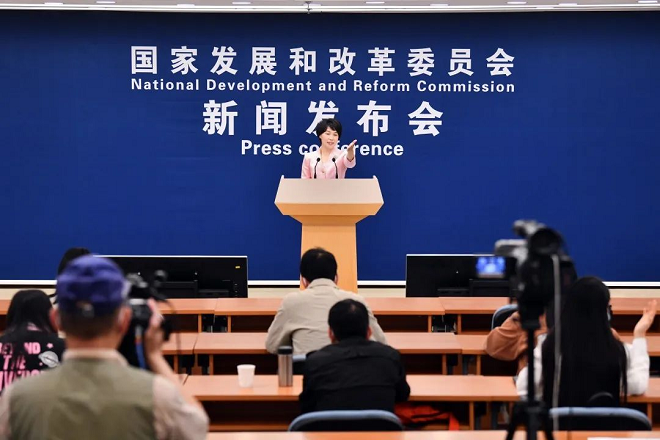 国家发展改革委:确保2022年全国粗钢产量同比下降