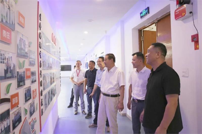 乐清市紧固件行业协会，中国机械通用零部件协会紧固件分会，考察