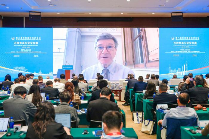 美国学者:对华关税“回旋镖效应”显现 美国经济陷孤立