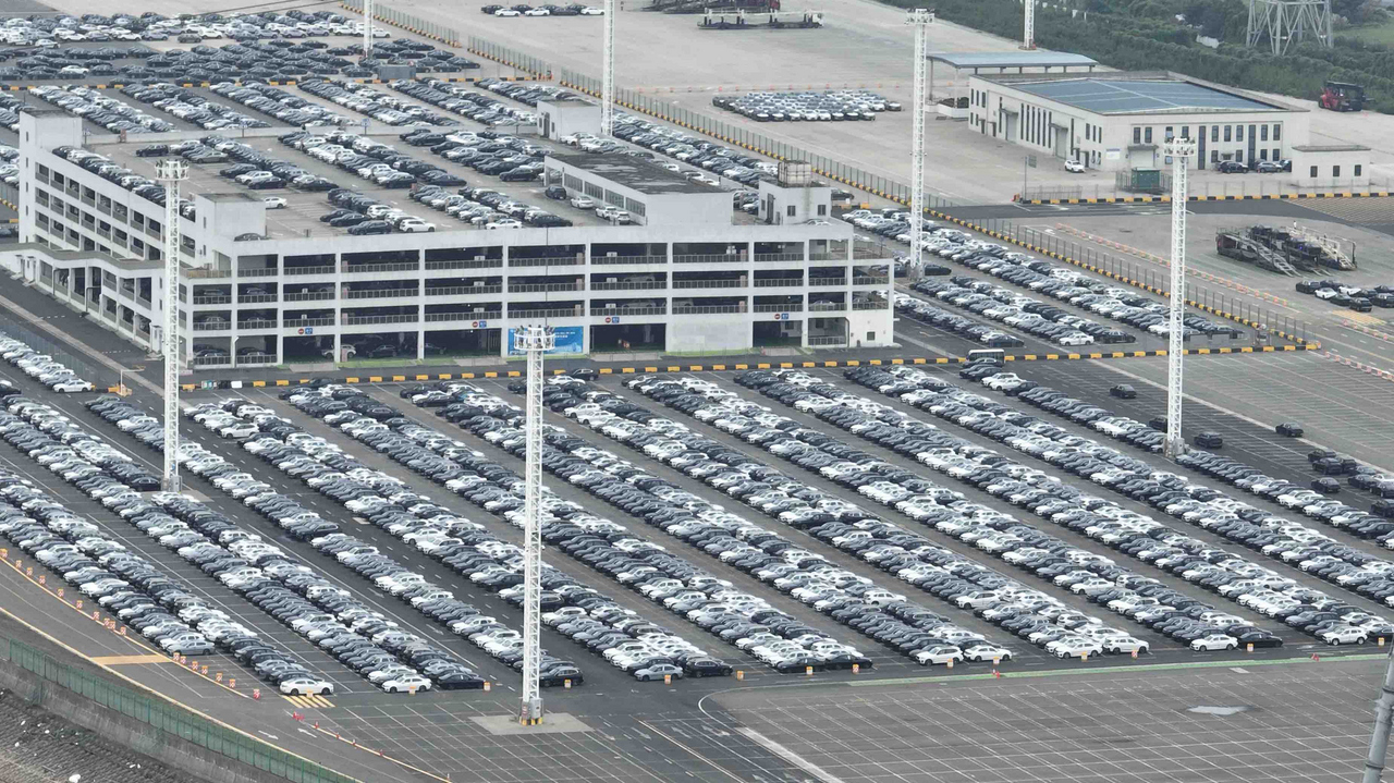 7个月,369.62亿元!宁波口岸汽车加速出海