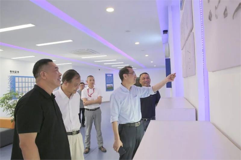 乐清市紧固件行业协会，中国机械通用零部件协会紧固件分会，考察
