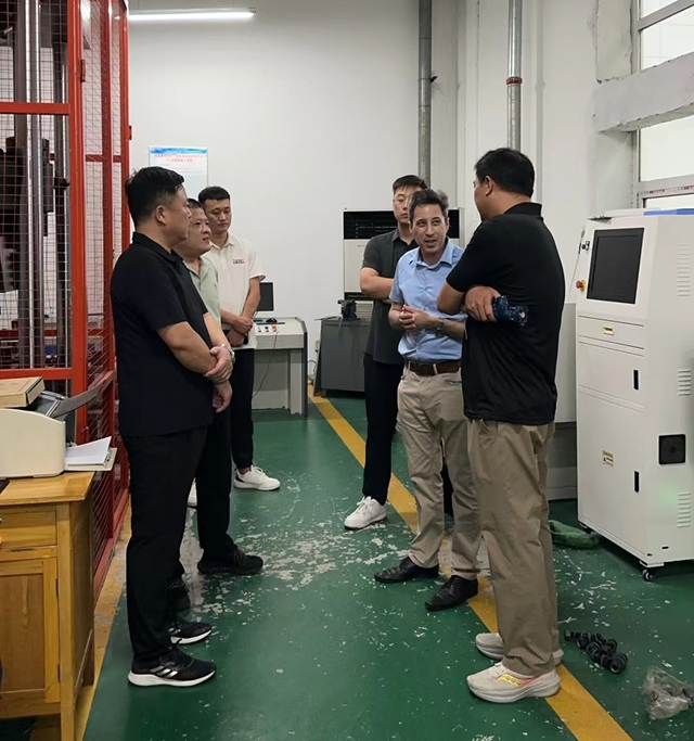 永年区紧固件产业发展服务中心通过以色列客户考察认定2.jpg