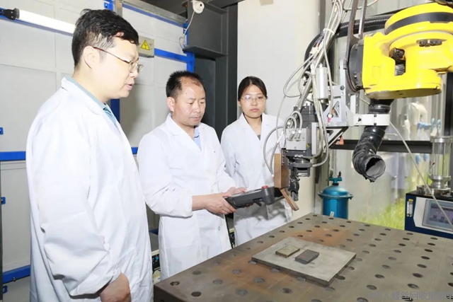 中国石油大学（华东）团队“表面处理技术及应用”实现新突破4.jpg