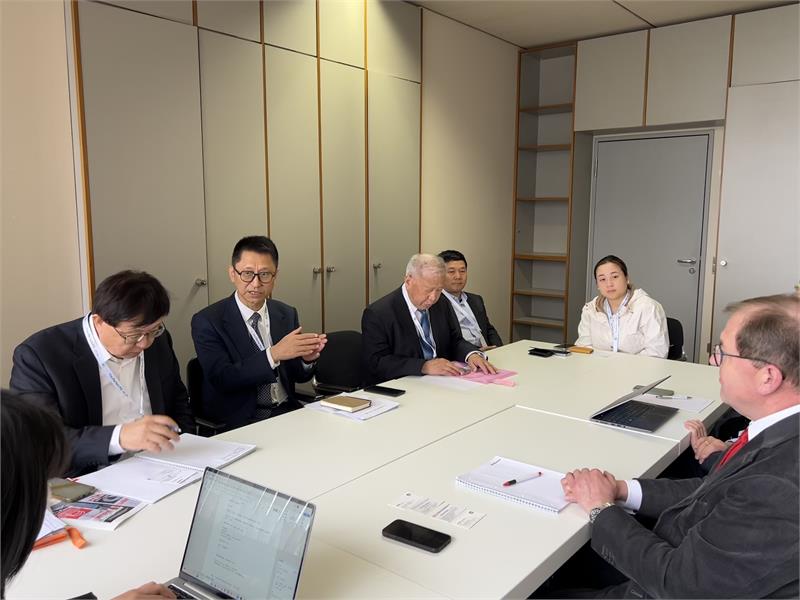 紧固件工业网（爱螺）远赴海外与欧洲工业紧固件协会德国分会、欧洲紧固件分销商协会探讨紧固件产业新发展