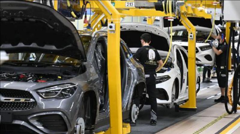 德国工业遭美国关税冲击 汽车业裁员逾5万