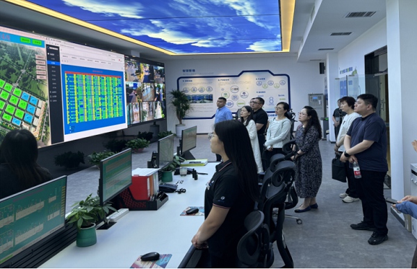 邯郸职业技术学院教师团队到永年紧固件协会调研交流